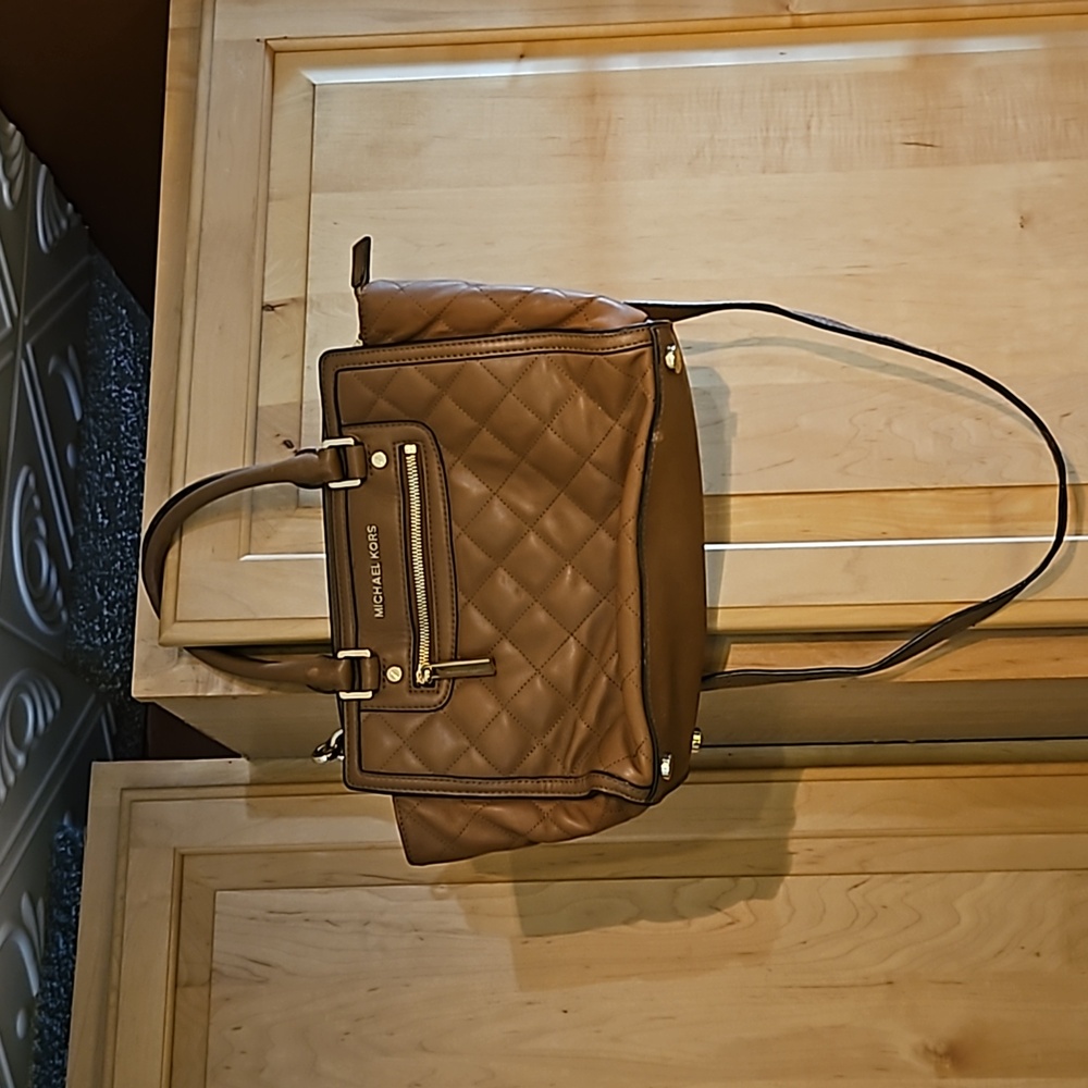 Michael Kors Selma Brown Quilted Leather Crossbody Shoulder Satchel Bag